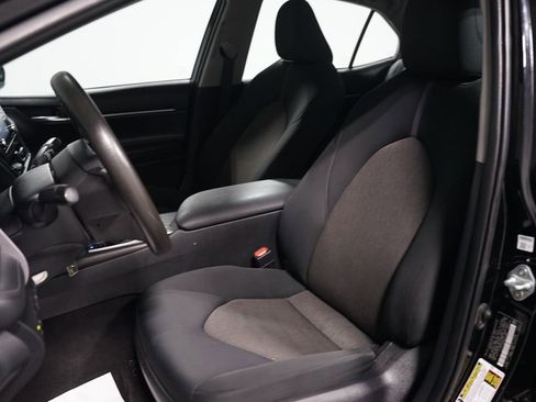 Certified 2021 Toyota Camry LE FWD image 23