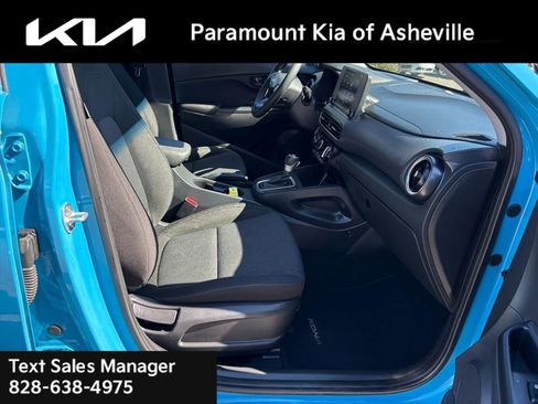 Used 2022 Hyundai Kona SEL image 16