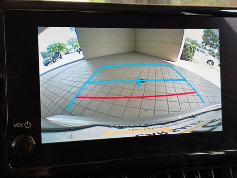Used 2025 Toyota Corolla LE FWD image 22