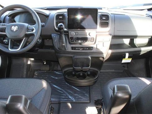 New 2024 RAM ProMaster 2500 w/ Quick Order Package 22H SLT+ image 14