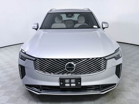 Certified 2025 Volvo XC90 B5 Plus AWD/4WD image 39