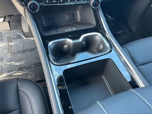 New 2026 Chevrolet Traverse LT w/ Enhanced Driving Package image 27