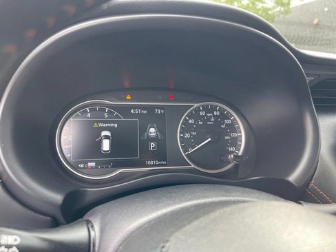 Used 2020 Nissan Kicks SR FWD image 23