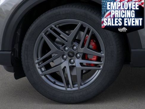 New 2026 Ford Explorer ST-Line w/ ST-Line Street Pack AWD/4WD image 19