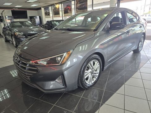 Used 2019 Hyundai Elantra Value Edition FWD image 1
