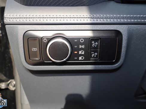Used 2024 Ford Mustang GT Premium RWD image 14