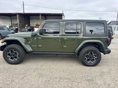 Used 2023 Jeep Wrangler Unlimited Rubicon 4xe w/ Steel Bumper Group AWD/4WD image 8