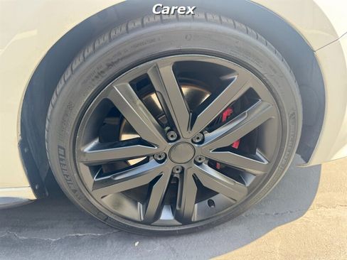 Used 2014 Volkswagen Jetta GLI Autobahn FWD image 36