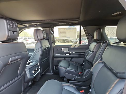 New 2027 Ford Expedition Tremor w/ Driver's Package AWD/4WD image 19
