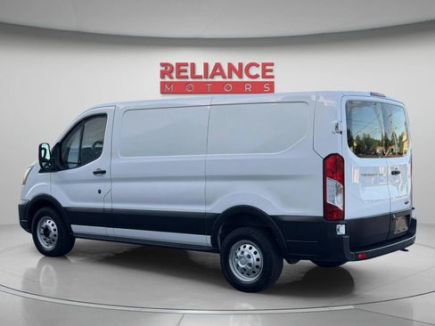 Used 2021 Ford Transit 150 Low Roof AWD image 3