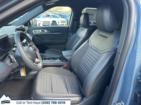 New 2026 Ford Explorer ST-Line w/ ST-Line Street Pack AWD/4WD image 47