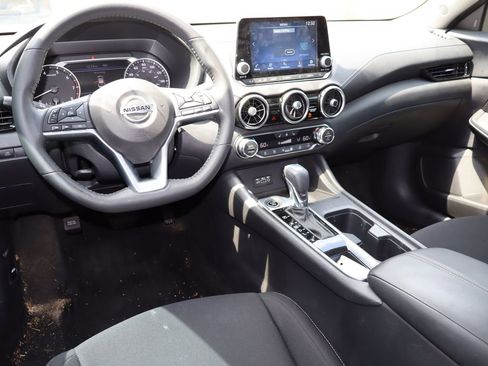 Used 2023 Nissan Sentra SV w/ All-Weather Package FWD image 4