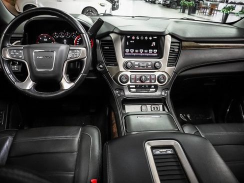 Used 2016 GMC Yukon XL Denali w/ Open Road Package image 17