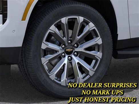 New 2026 Chevrolet Tahoe High Country w/ Sun And Tow Package image 9