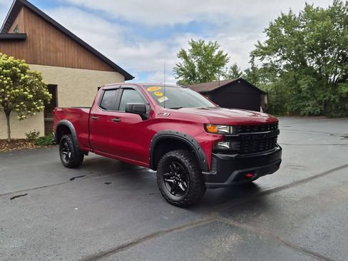 Used 2020 Chevrolet Silverado 1500 Custom Trail Boss w/ Custom Convenience Package AWD/4WD image 3