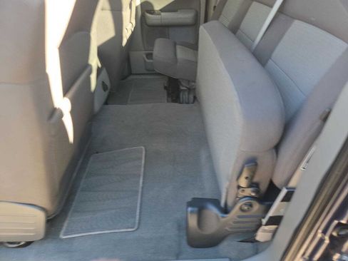 Used 2004 Ford F150 XLT image 27