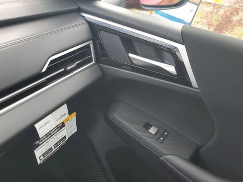 New 2026 Mitsubishi Outlander ES image 28