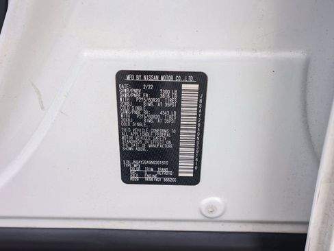 Used 2022 Nissan Armada SL w/ Captain's Chairs Package image 33