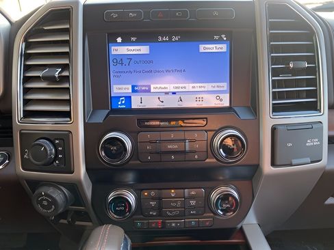 Used 2019 Ford F150 King Ranch w/ Equipment Group 601A Luxury image 21