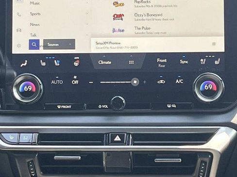Certified 2023 Lexus RX 350 FWD w/ Accessory Package image 16
