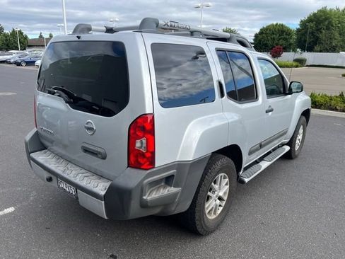 Used 2015 Nissan Xterra S w/ Value Package RWD image 5