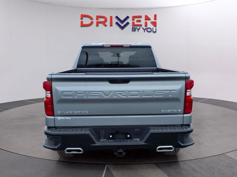 New 2026 Chevrolet Silverado 1500 Custom Trail Boss w/ LPO, Dark Essentials Package image 4