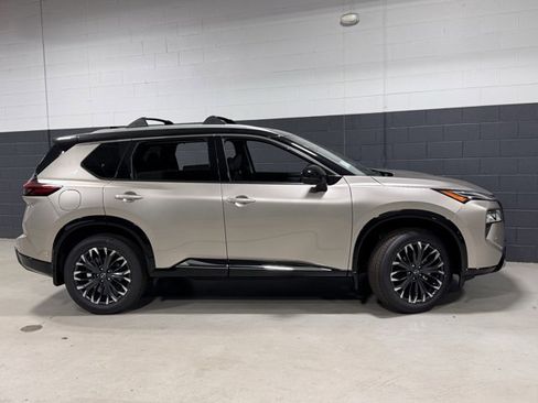 New 2026 Nissan Rogue Platinum w/ Platinum Premium Package image 8