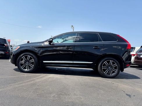 Used 2017 Volvo XC60 T5 Dynamic w/ Preferred Option Package AWD/4WD image 6