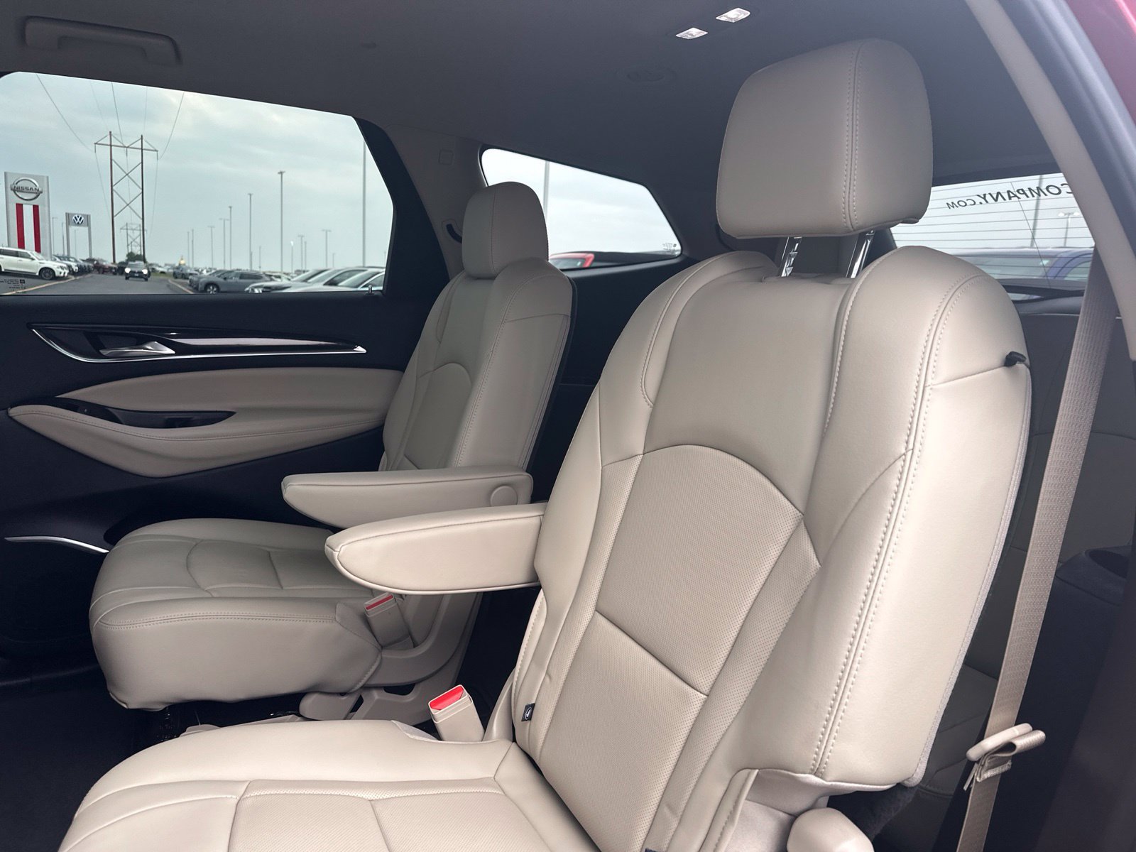 Used 2021 Buick Enclave Premium w/ Surround and Sites Package AWD/4WD image 21