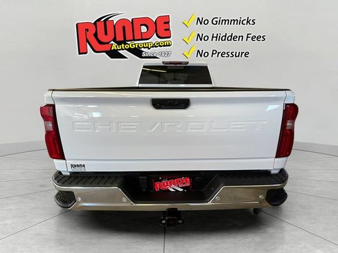 Used 2024 Chevrolet Silverado 3500 LTZ w/ LTZ Plus Package AWD/4WD image 5