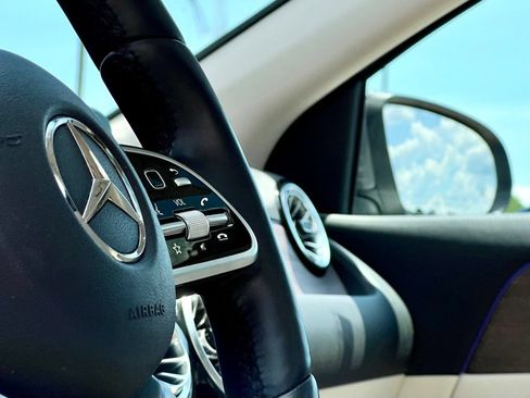 Certified 2023 Mercedes-Benz GLA 250 4MATIC image 14