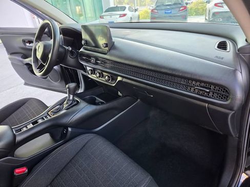 Used 2024 Honda HR-V LX image 21
