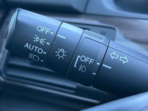 Used 2016 Honda Accord Touring image 24