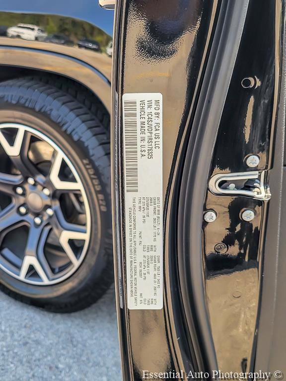Used 2024 Jeep Wagoneer Series III AWD/4WD image 36