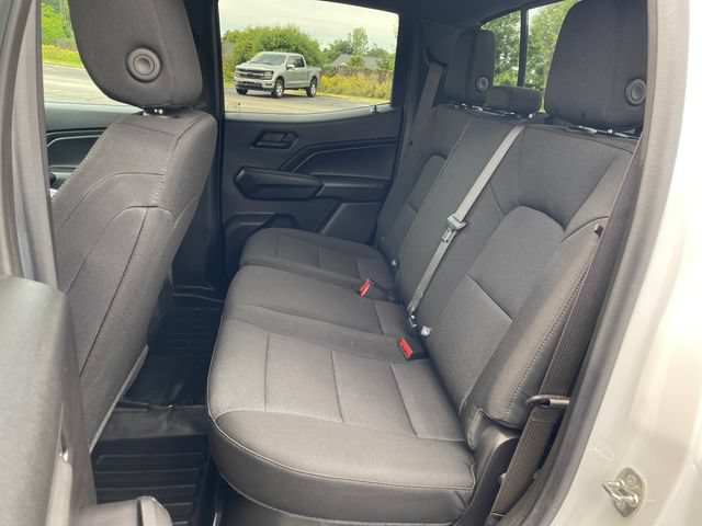 Certified 2024 Chevrolet Colorado W/T AWD/4WD image 18