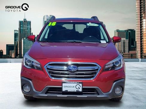 Used 2018 Subaru Outback 3.6R Limited AWD/4WD image 9