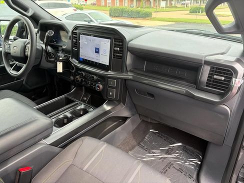 Used 2025 Ford F150 STX w/ Equipment Group 200A AWD/4WD image 17