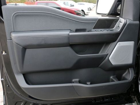 New 2025 Ford F150 Lariat w/ Equipment Group 502A High image 12