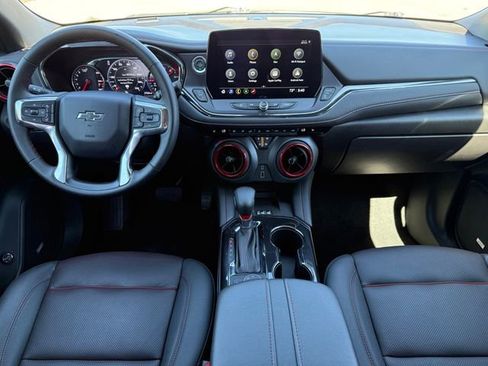 Used 2025 Chevrolet Blazer RS FWD image 22