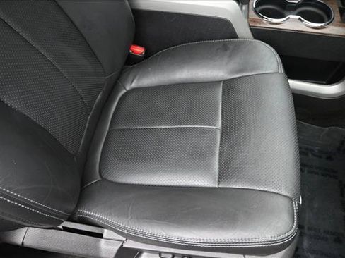 Used 2013 Ford F150 Lariat w/ Mid Equipment Group RWD image 30