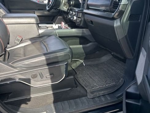 Used 2023 Ford F250 Lariat w/ Lariat Ultimate Package AWD/4WD image 18