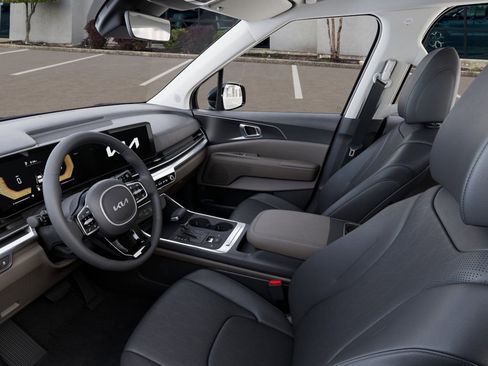 New 2026 Kia Carnival image 17