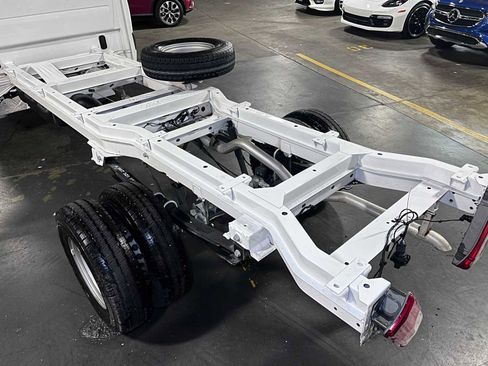 Used 2023 Mercedes-Benz Sprinter 3500 image 14