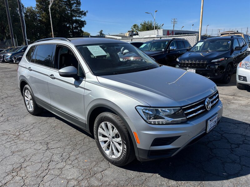 Used 2019 Volkswagen Tiguan S FWD image 2
