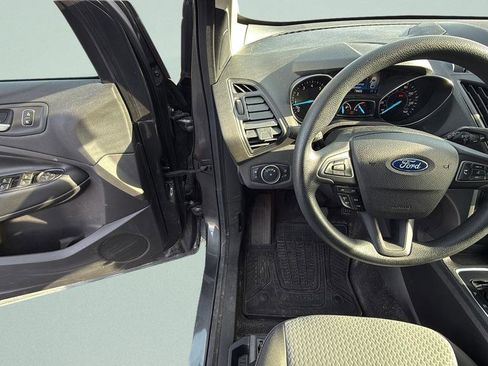 Certified 2019 Ford Escape SE image 24