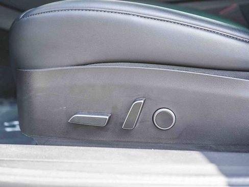 Used 2022 Tesla Model 3 Long Range AWD/4WD image 19