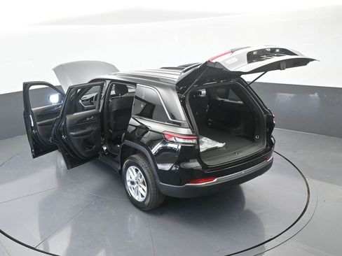 New 2026 Jeep Grand Cherokee Laredo RWD image 59