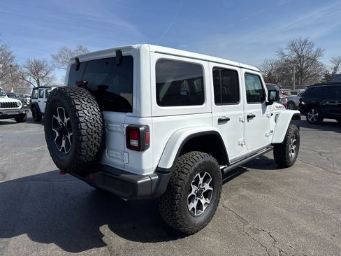 Used 2023 Jeep Wrangler Unlimited Rubicon w/ Cold Weather Group image 5