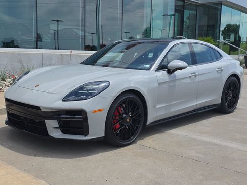 Certified 2025 Porsche Panamera GTS AWD/4WD image 1
