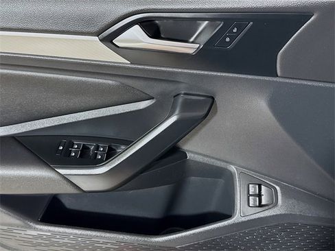 Used 2021 Volkswagen Jetta S image 13